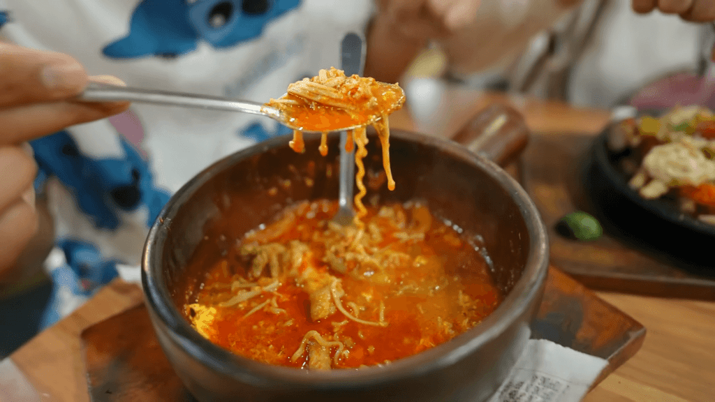 Seblak Bakar Nomor 1 di Indonesia, Rasanya Memang&nbsp;Enak!